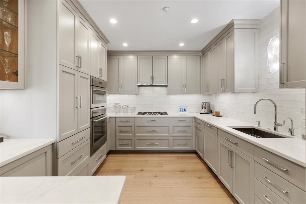 100 Belvidere Street # 7A