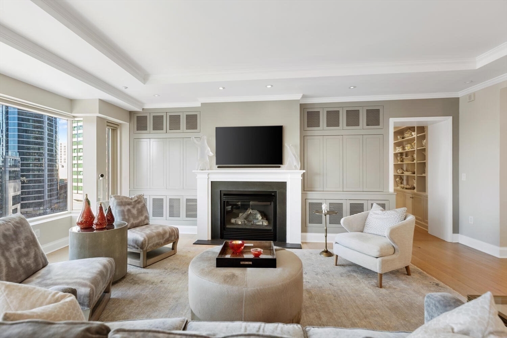 100 Belvidere Street # 7A