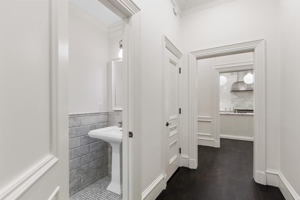 409 Commonwealth Avenue # B