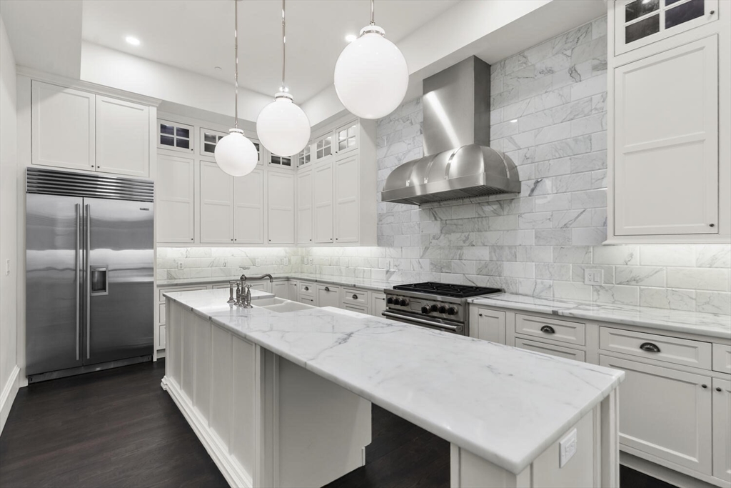 409 Commonwealth Avenue # B
