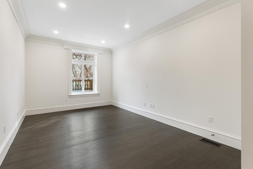 409 Commonwealth Avenue # B