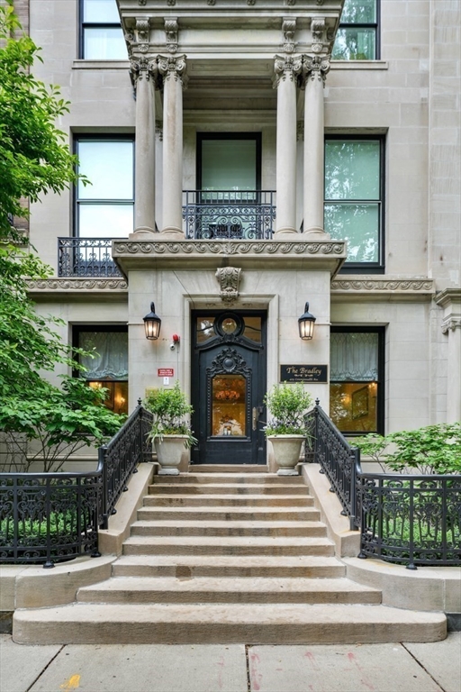 409 Commonwealth Avenue # B