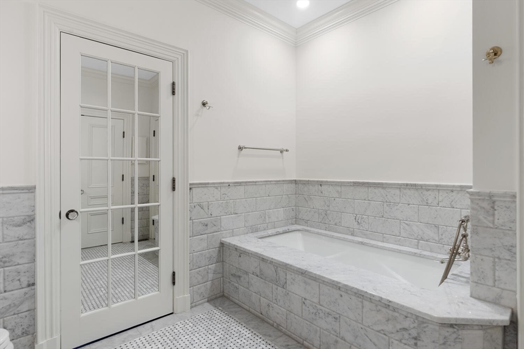 409 Commonwealth Avenue # B