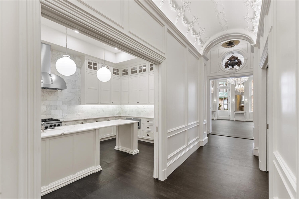 409 Commonwealth Avenue # B