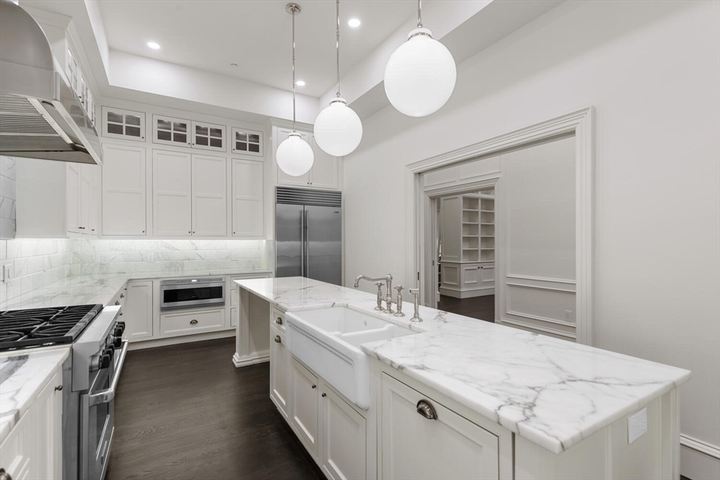 409 Commonwealth Avenue # B