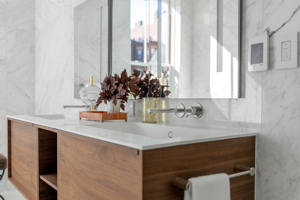 260-262 Commonwealth Avenue # 1A