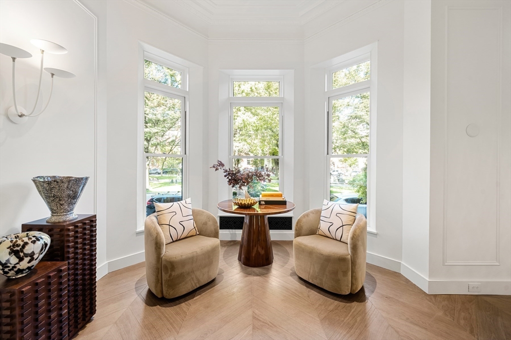 260-262 Commonwealth Avenue # 1A