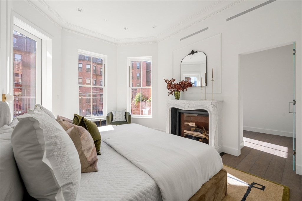 260-262 Commonwealth Avenue # 1A