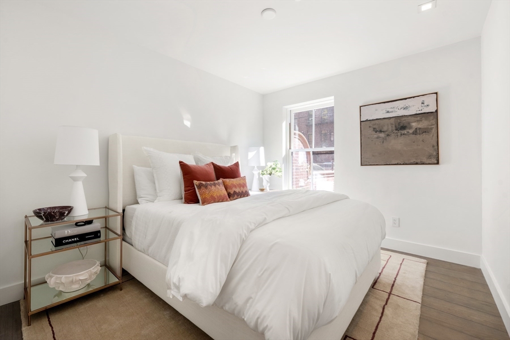 260-262 Commonwealth Avenue # 1A