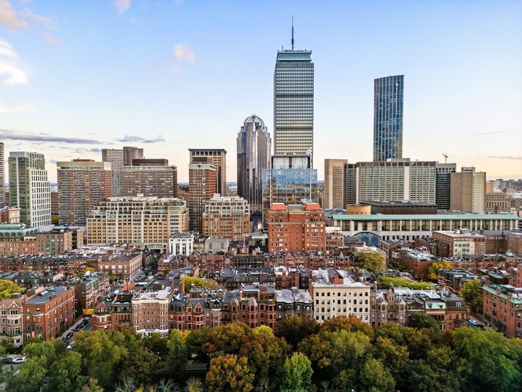 260-262 Commonwealth Avenue # 1A