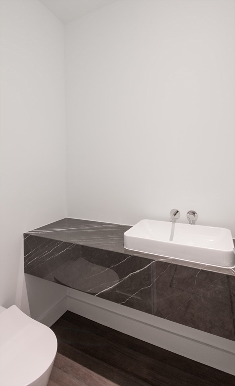 260-262 Commonwealth Avenue # 1B