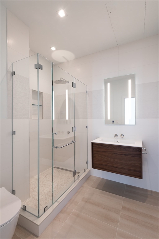 260-262 Commonwealth Avenue # 1B