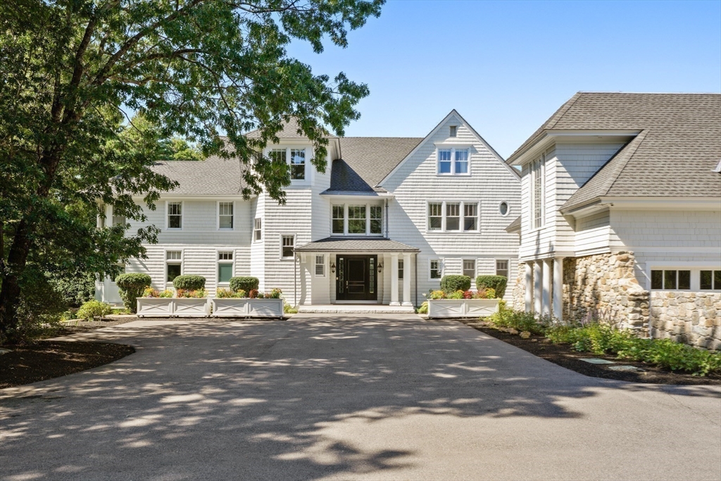 210 Monument Farm Road