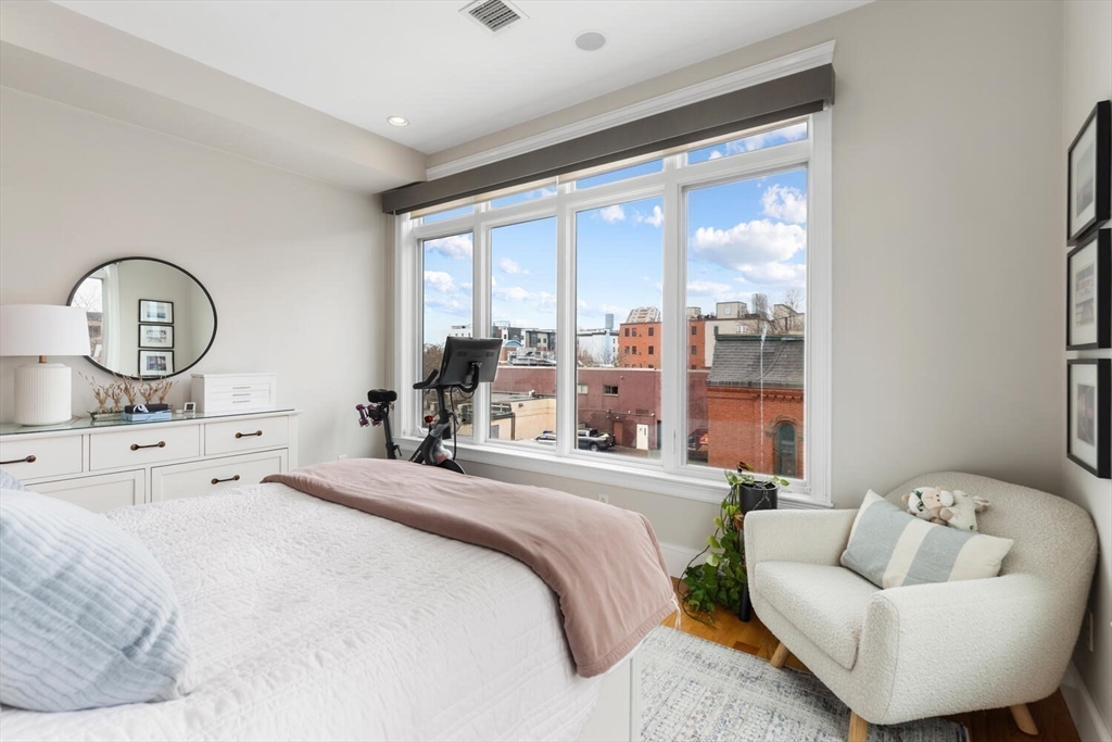 115 B Street # 4