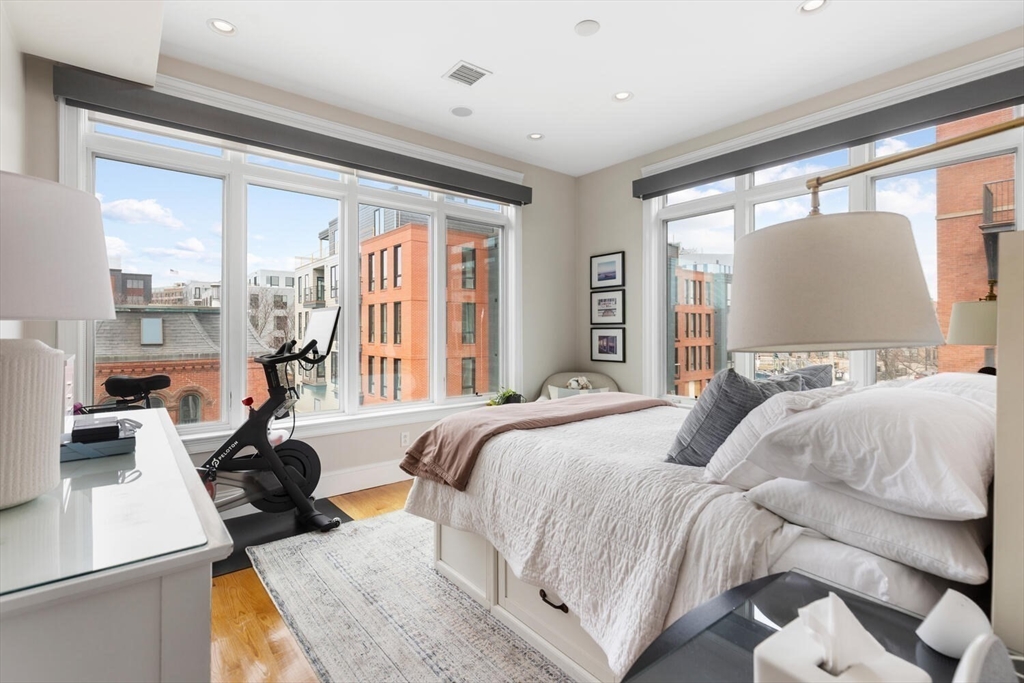 115 B Street # 4