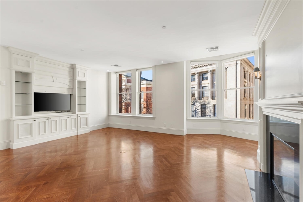 20 Beacon Street # 4