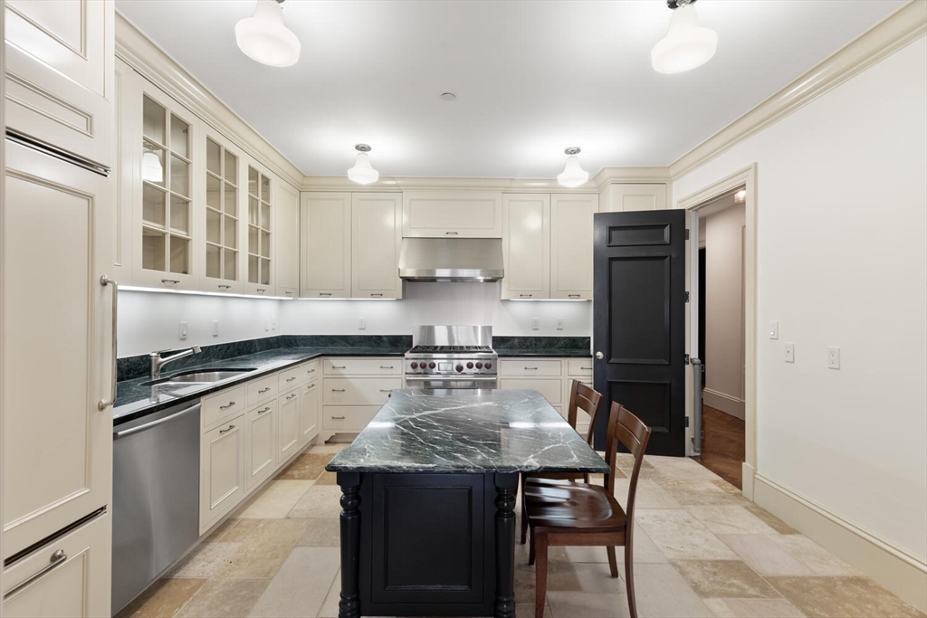 20 Beacon Street # 4
