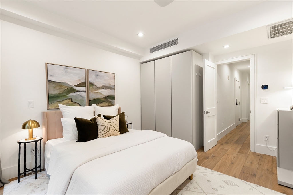 7 Marlborough Street # 1