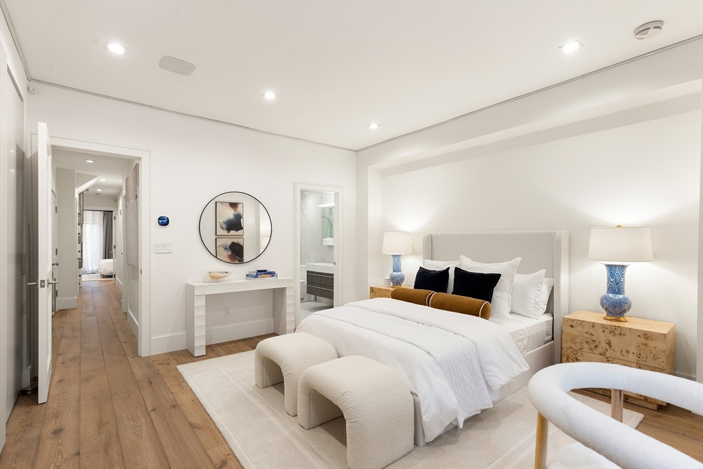 7 Marlborough Street # 1