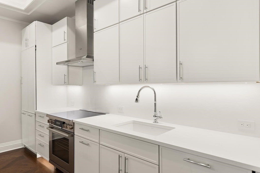 121 Newbury Street PH