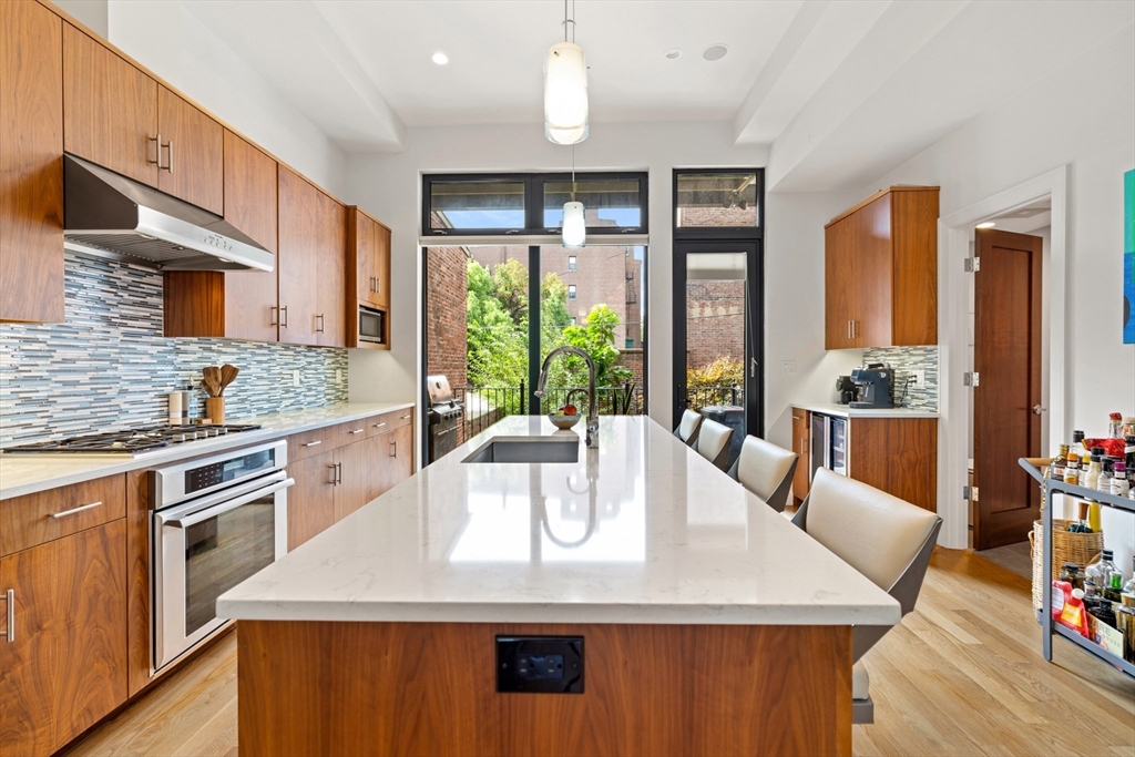 519 Shawmut Avenue # 1