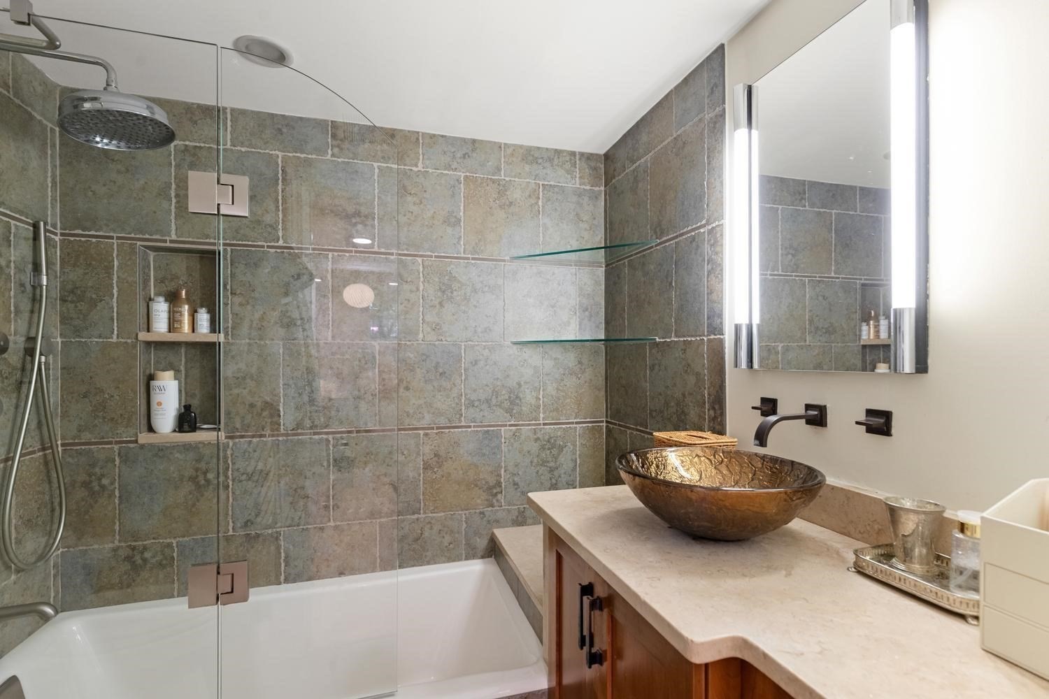 76 Marlborough Street # 6