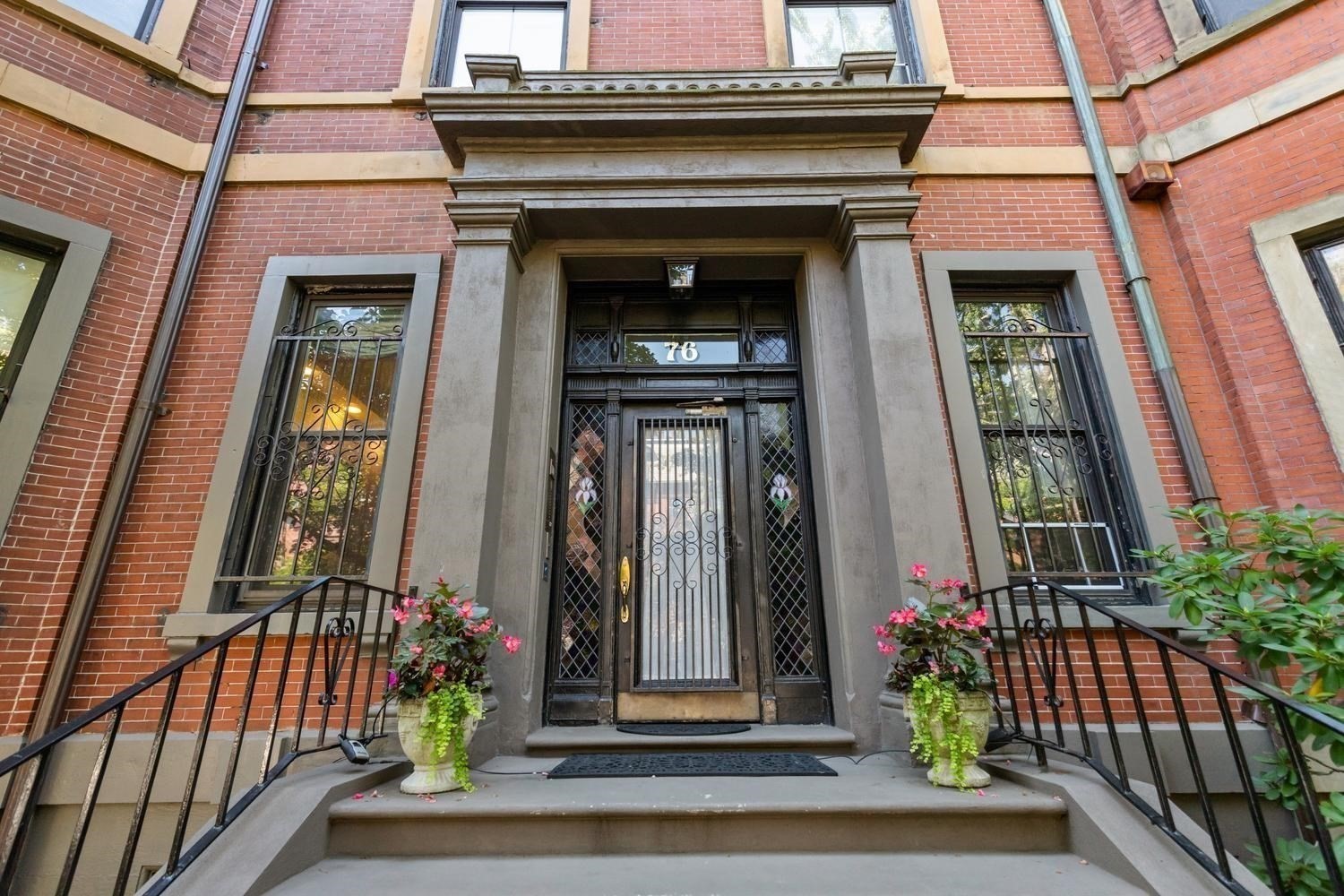 76 Marlborough Street # 6
