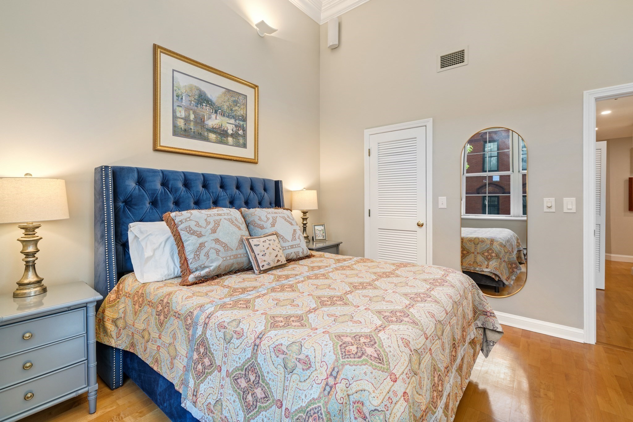 30 Monument Square # 207