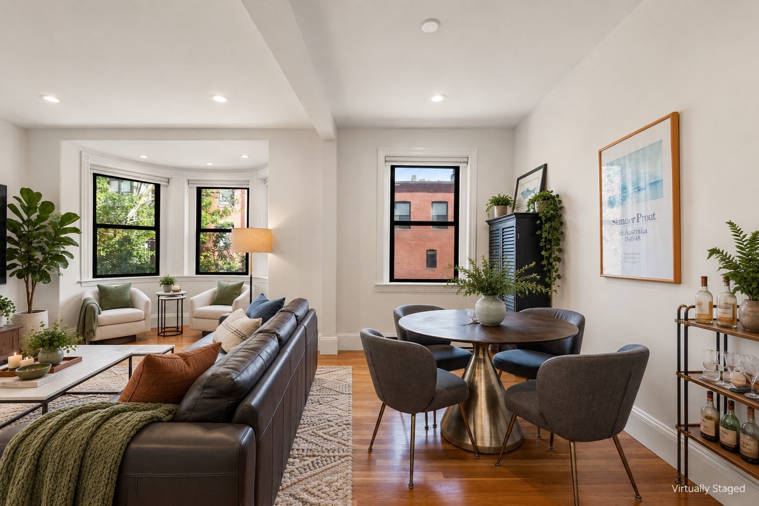 45 Saint Botolph Street # 204