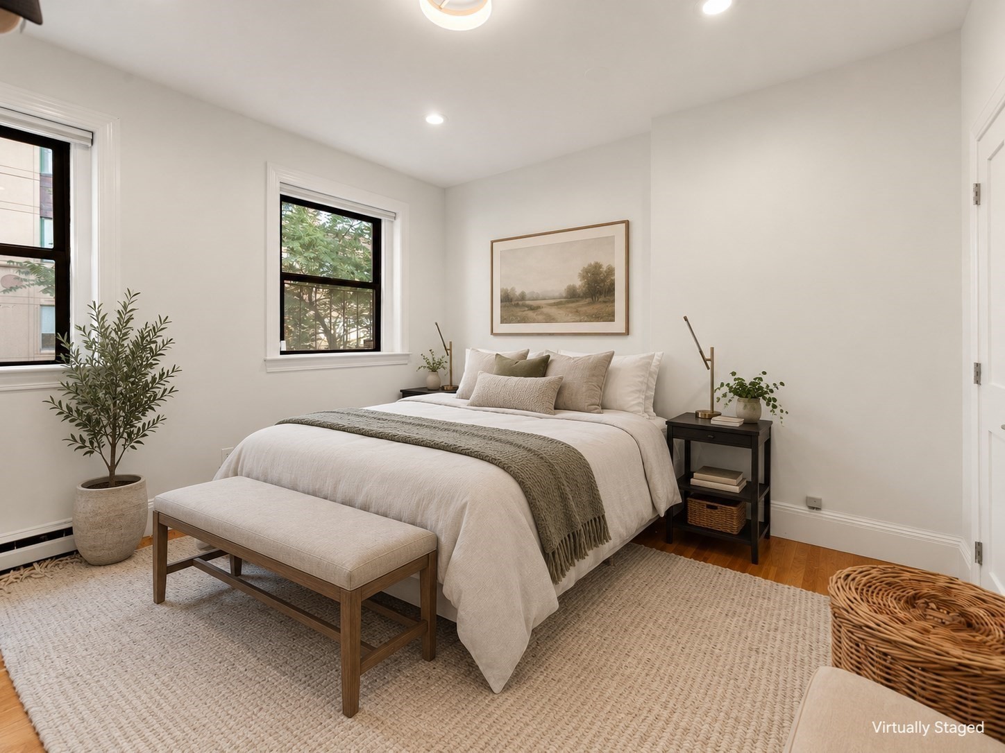 45 Saint Botolph Street # 204