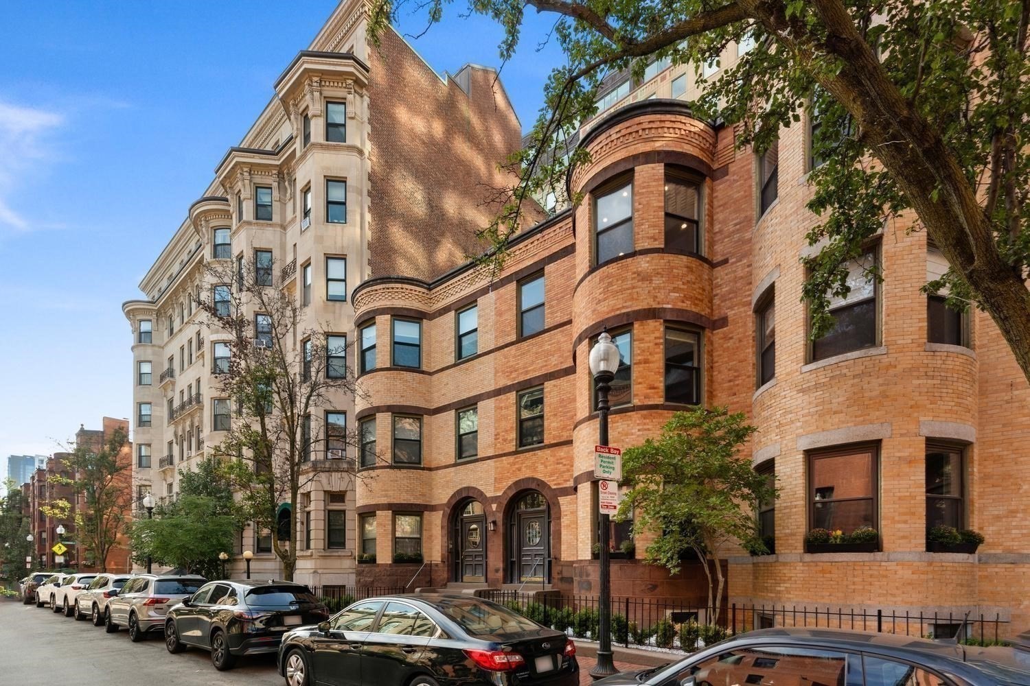 45 Saint Botolph Street # 204