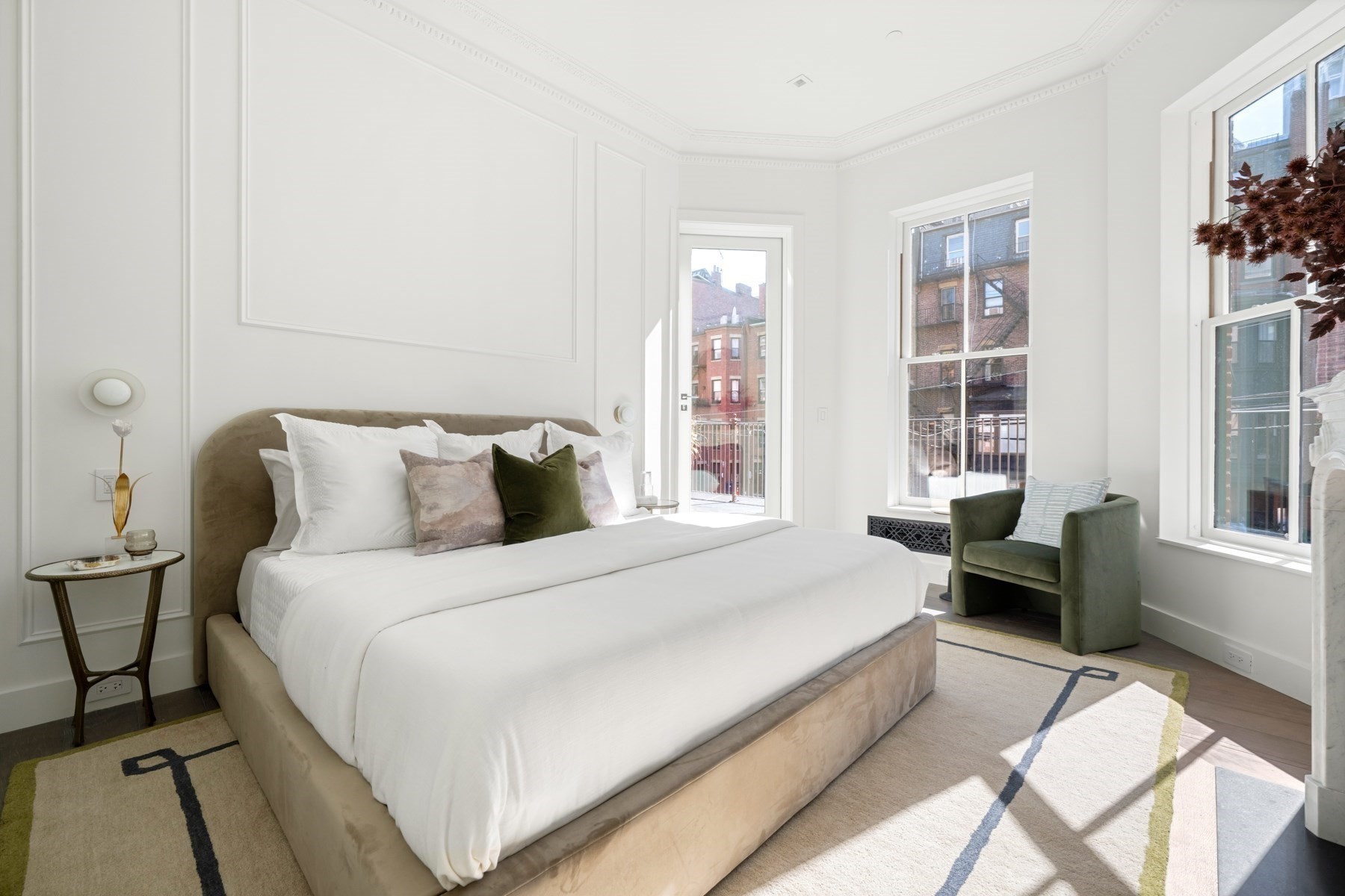 262 Commonwealth Ave # 1A