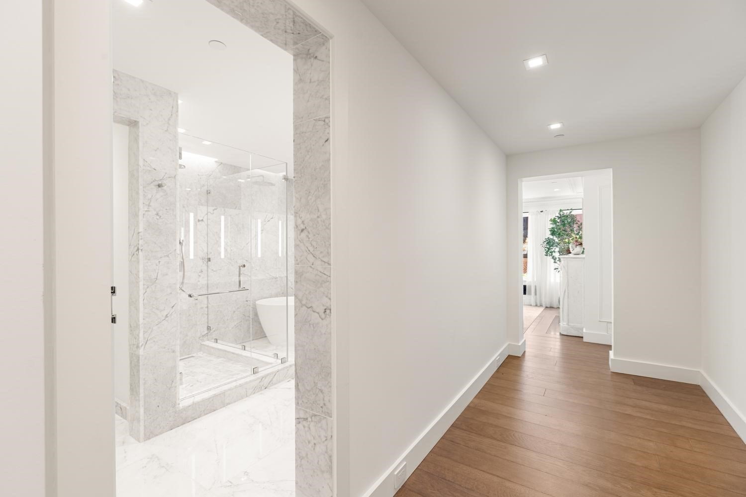 262 Commonwealth Ave # 1B