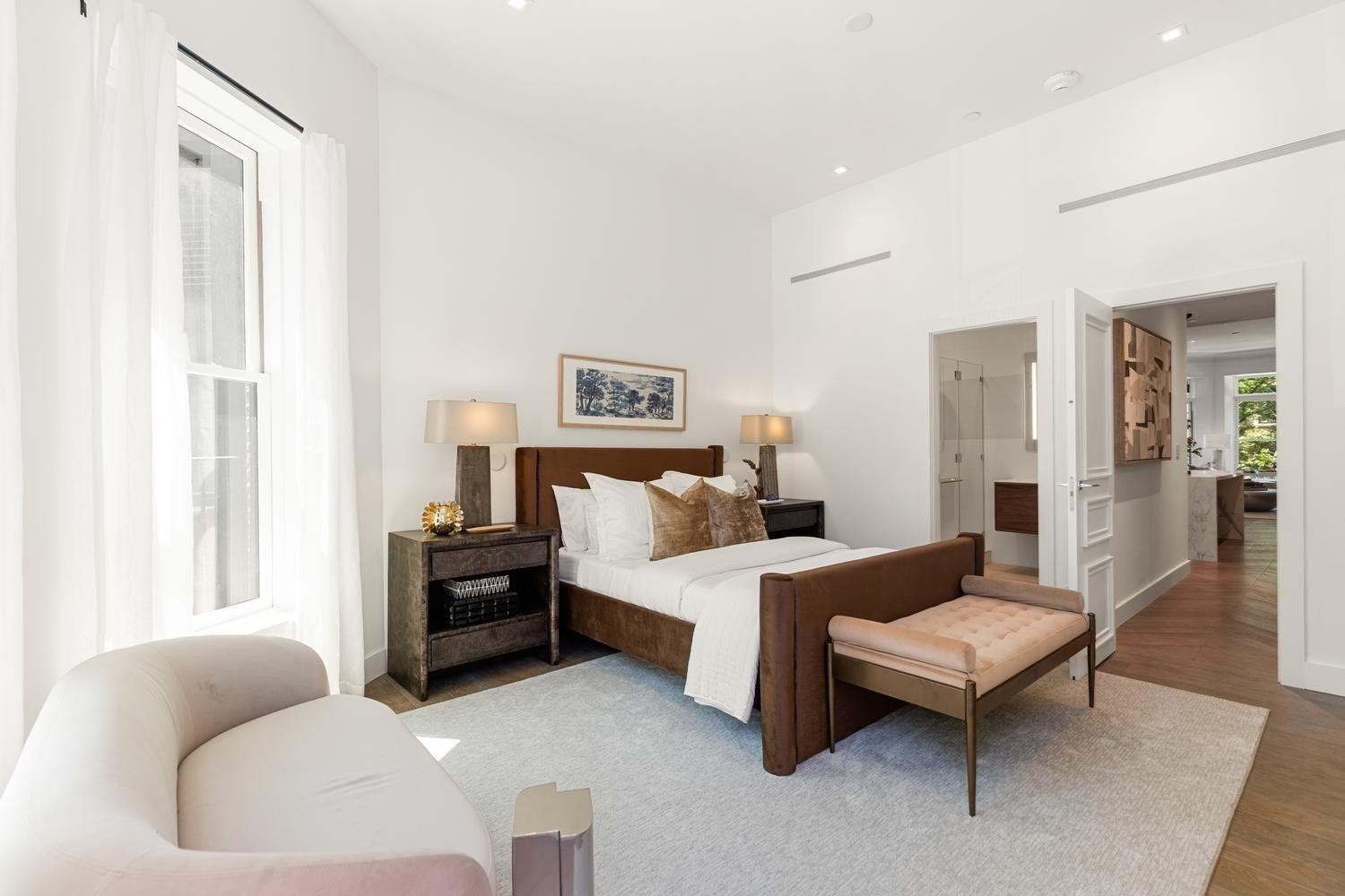 262 Commonwealth Ave # 1B
