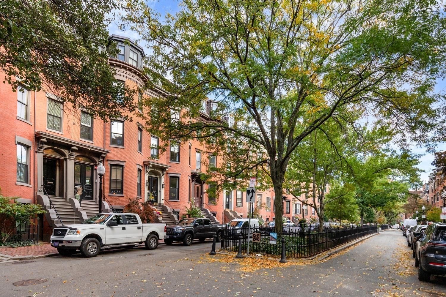 51 Rutland Square PH