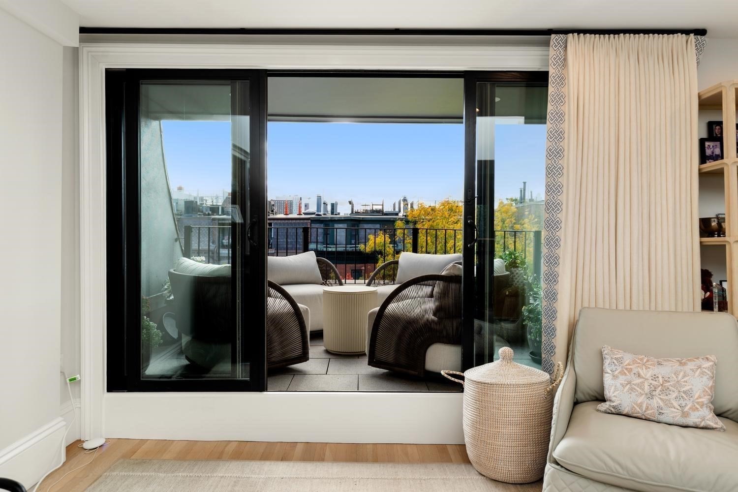 51 Rutland Square PH
