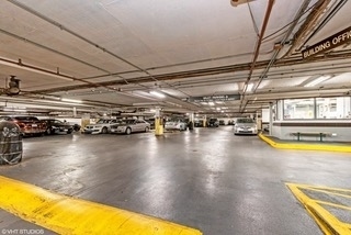 5415 N Sheridan Road Unit: 1515