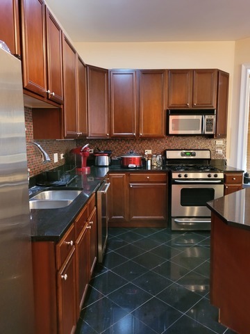 4546 S Indiana Avenue Unit: 2N