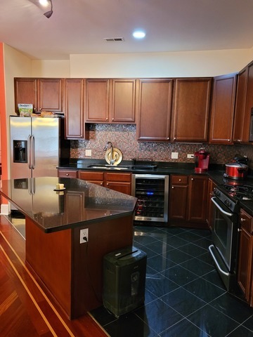 4546 S Indiana Avenue Unit: 2N