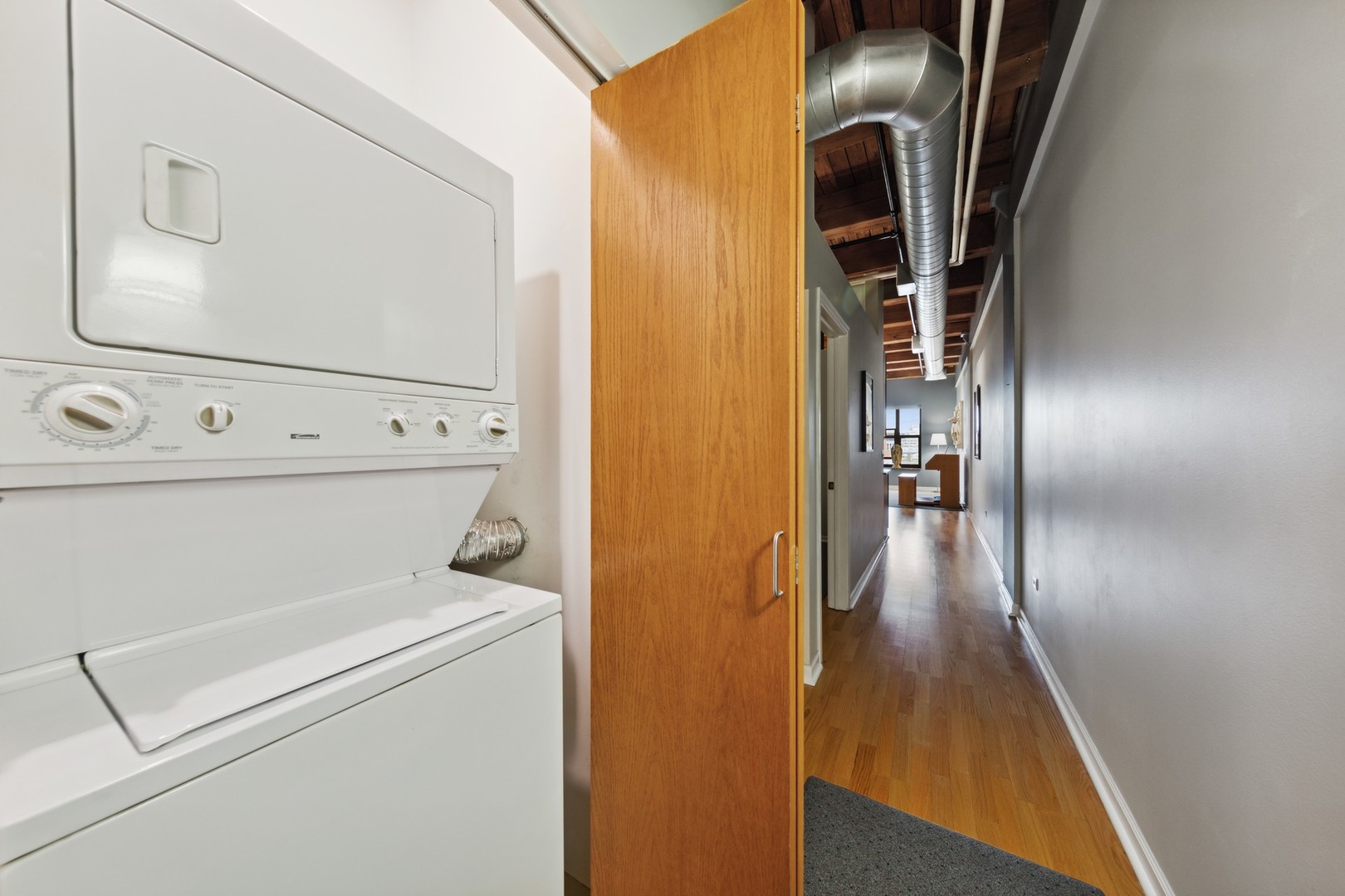1503 S State Street Unit: 611