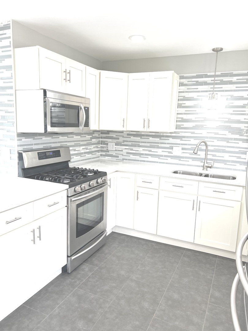 8949 W 103rd Street