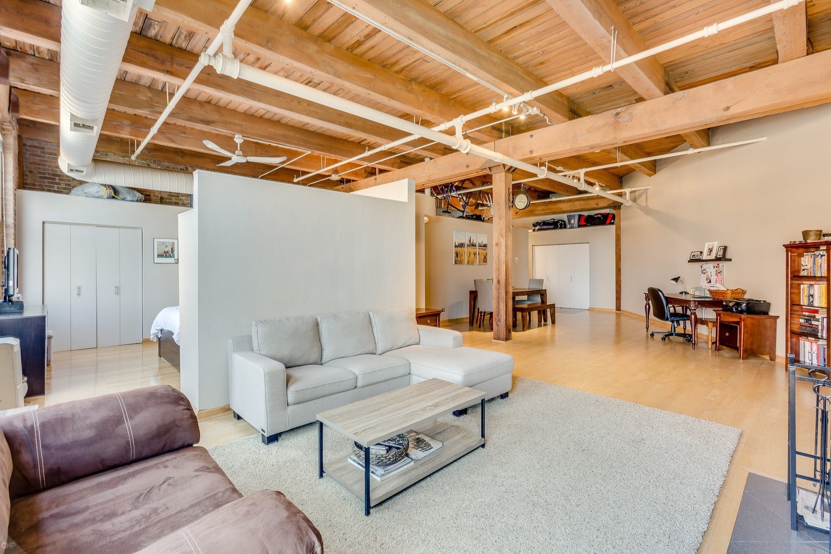 400 S GREEN Street Unit: 306