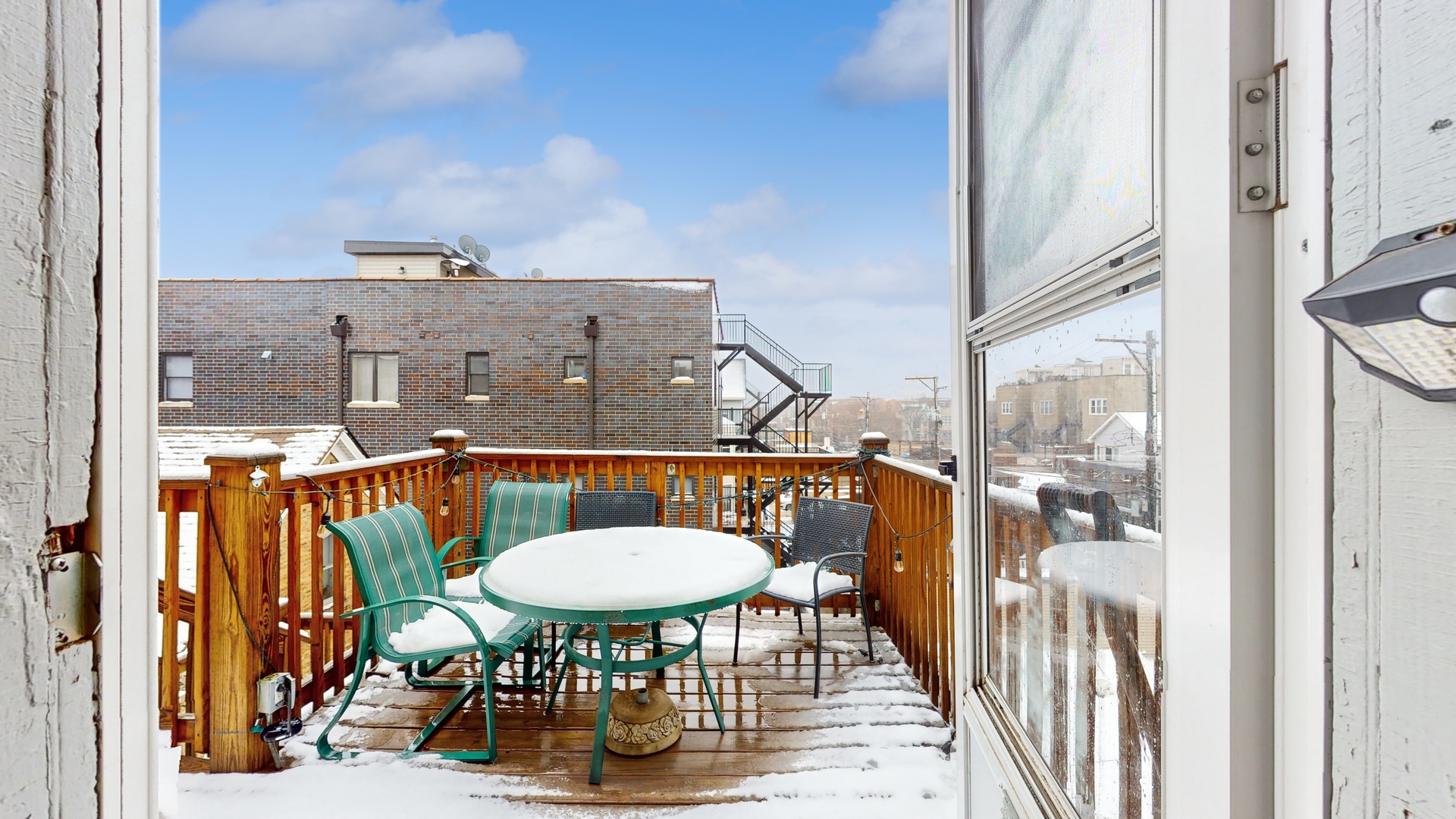 1620 W DIVERSEY Parkway Unit: 3C