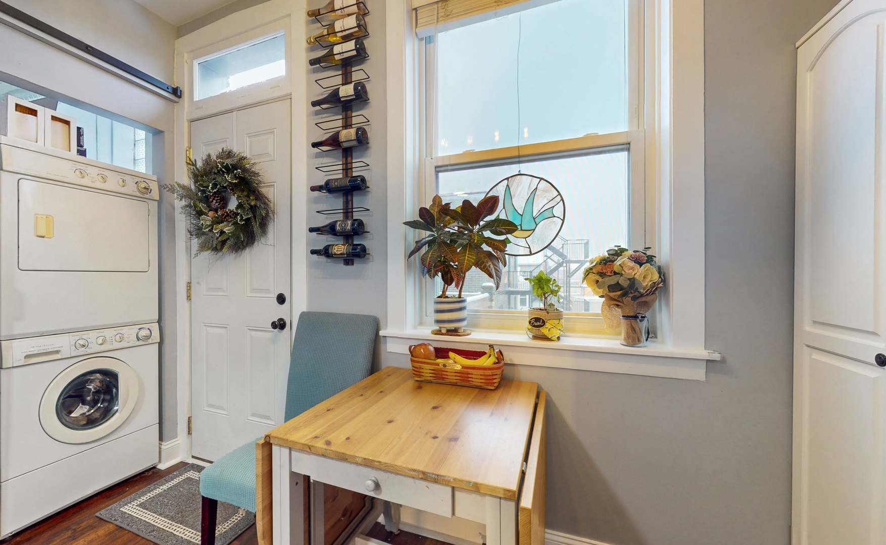 1620 W DIVERSEY Parkway Unit: 3C