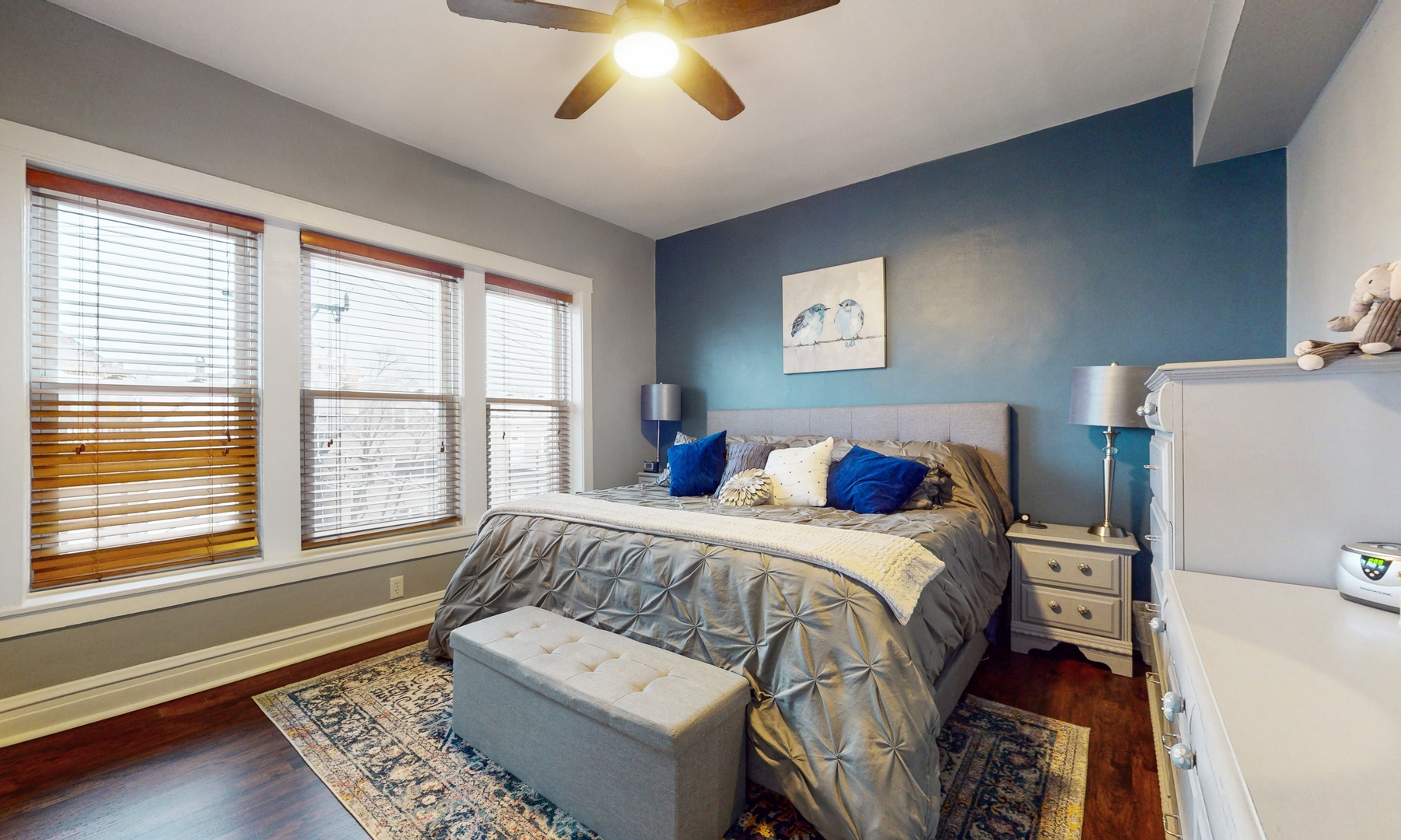 1620 W DIVERSEY Parkway Unit: 3C