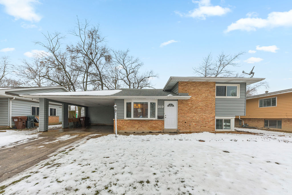 319 Winnebago Street