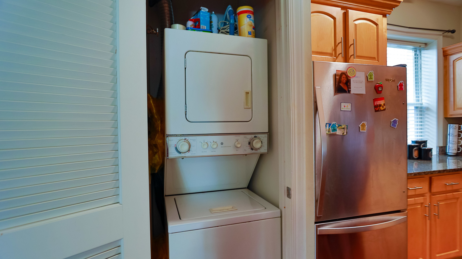 7631 N Greenview Avenue Unit: 1F