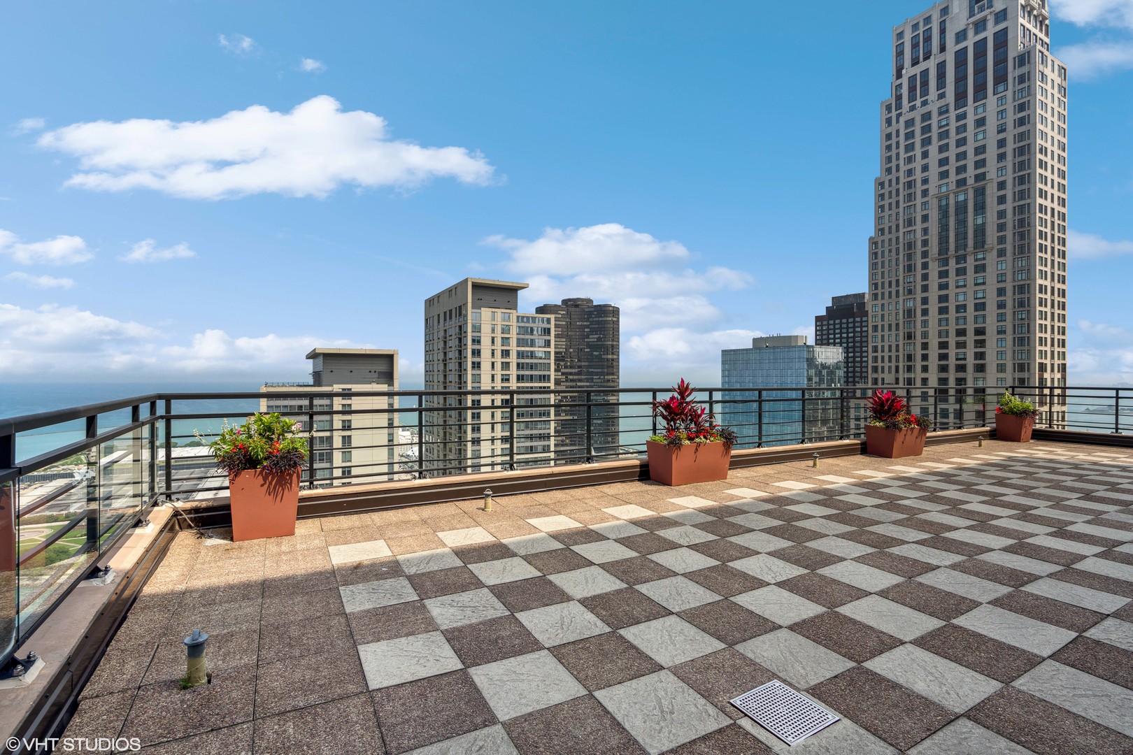 401 E ONTARIO Street Unit: 507