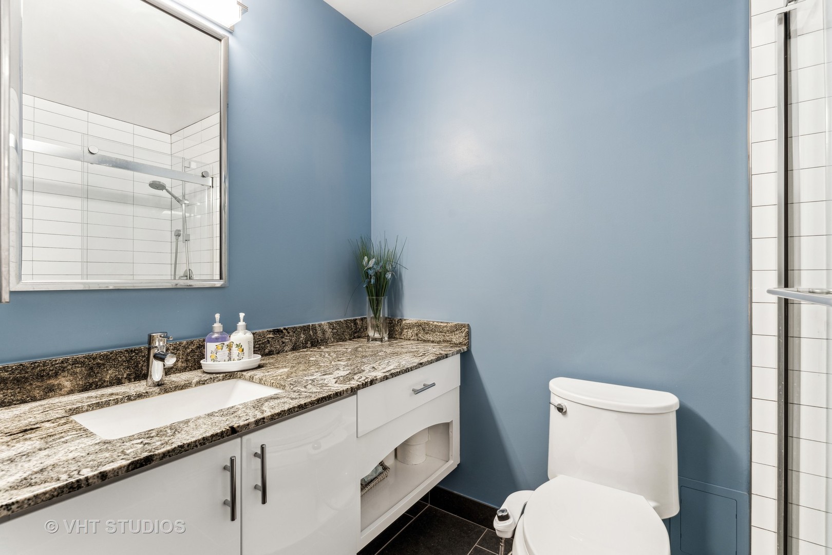 401 E ONTARIO Street Unit: 507