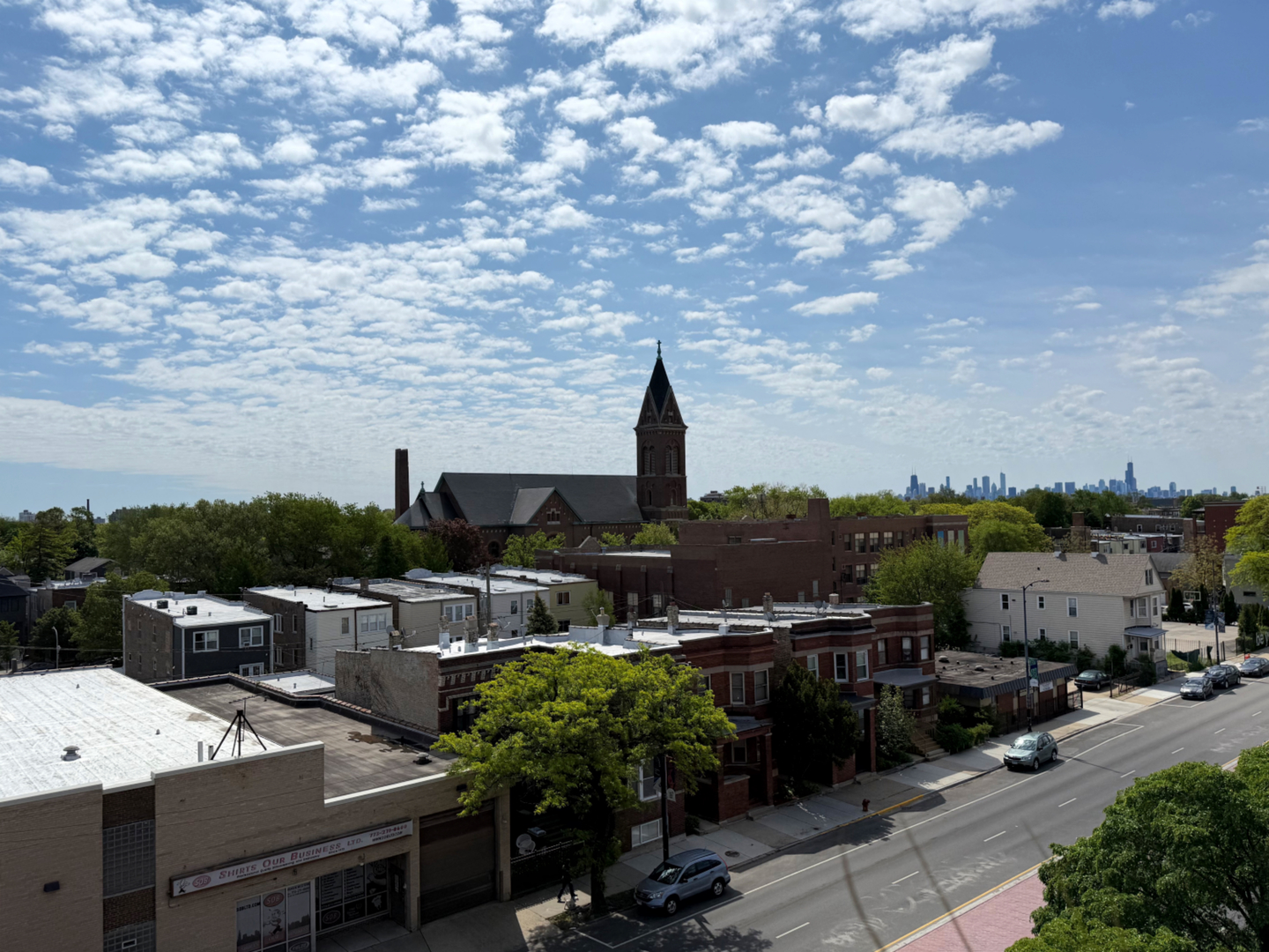 4950 N WESTERN Avenue Unit: PH2